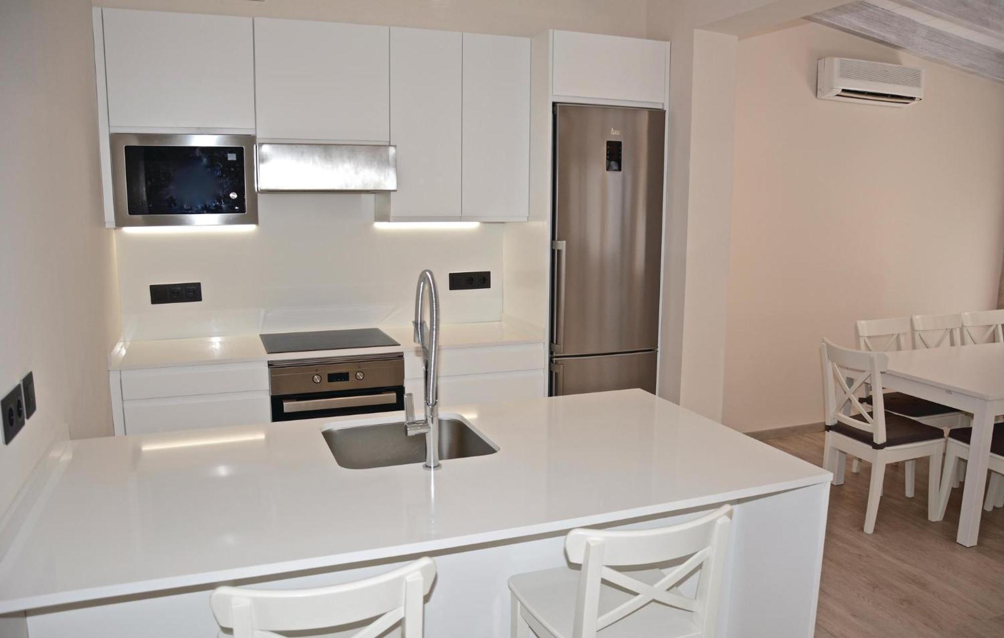 Awesome In With Kitchen